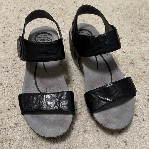 ABEO Una black leather sandals size 7.5 - Picture 3 of 11